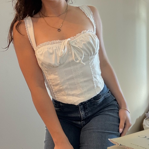 Cute top! - Picture 1 of 2